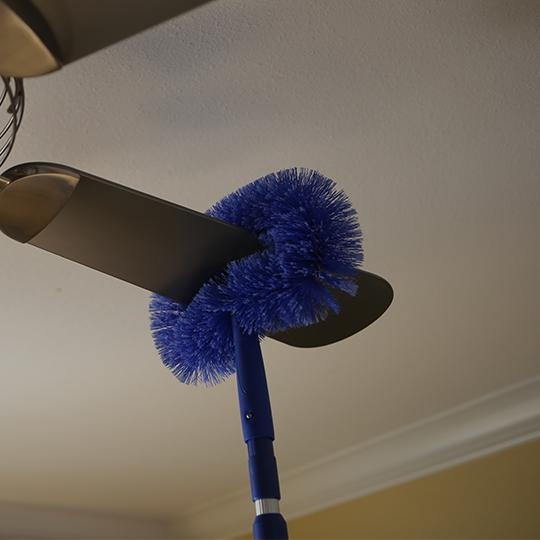 Ceiling Fan Brush w/ 54in pole Ettore (E45210): Dusters